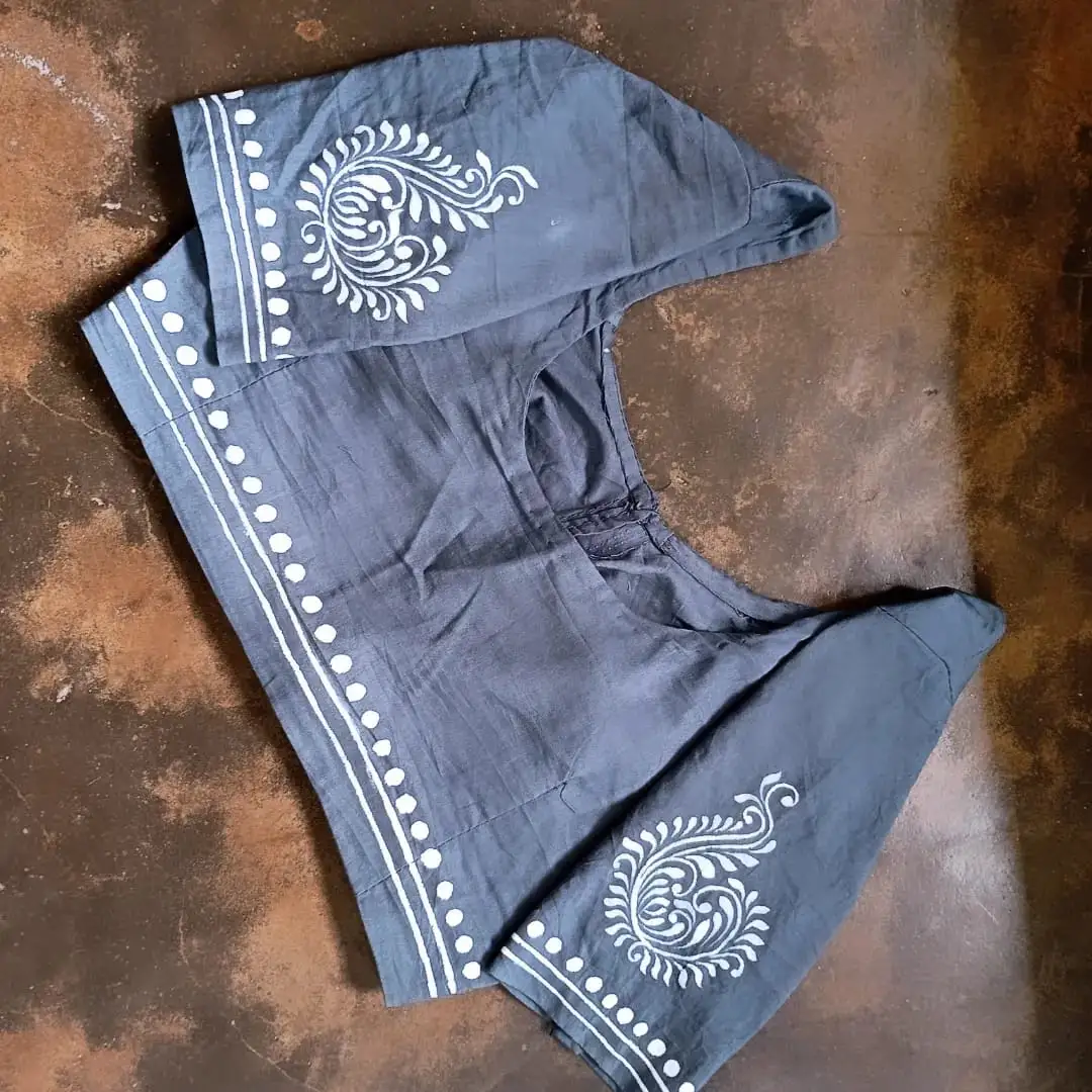 Handprinted Blouse For Woman view 2